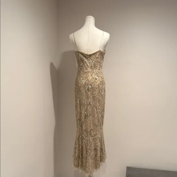 Aidan Mattox Gold Sequin Sweetheart Midi Dress - Picture 3 of 8